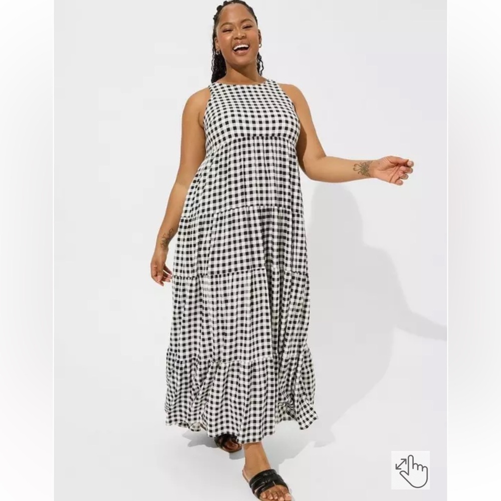 NWT Torrid Washable Tiered Halter Maxi Dress